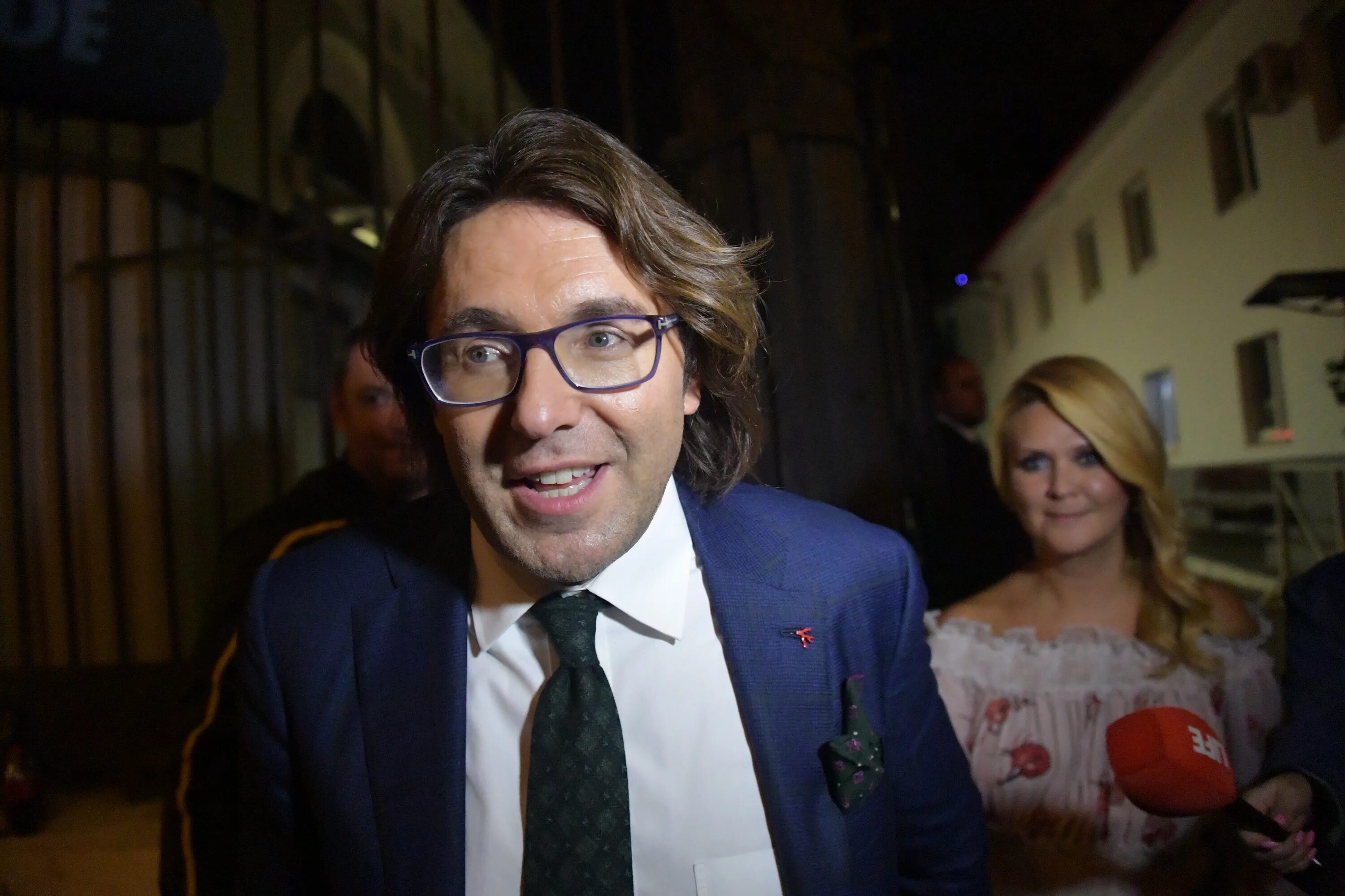 Телеведущий сын телеведущего. Телеведущий сын телеведущего. Шепелев 2021. Тимур еремеев ведущий. Телеведущий сын телеведущего.