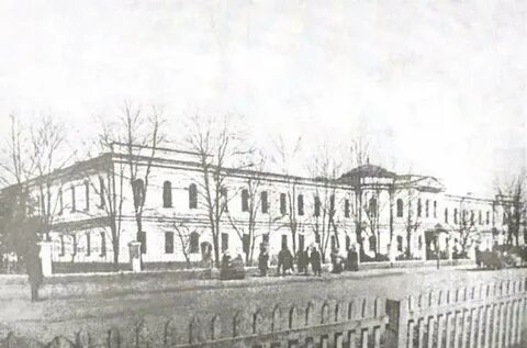 Первая школьная гимназия