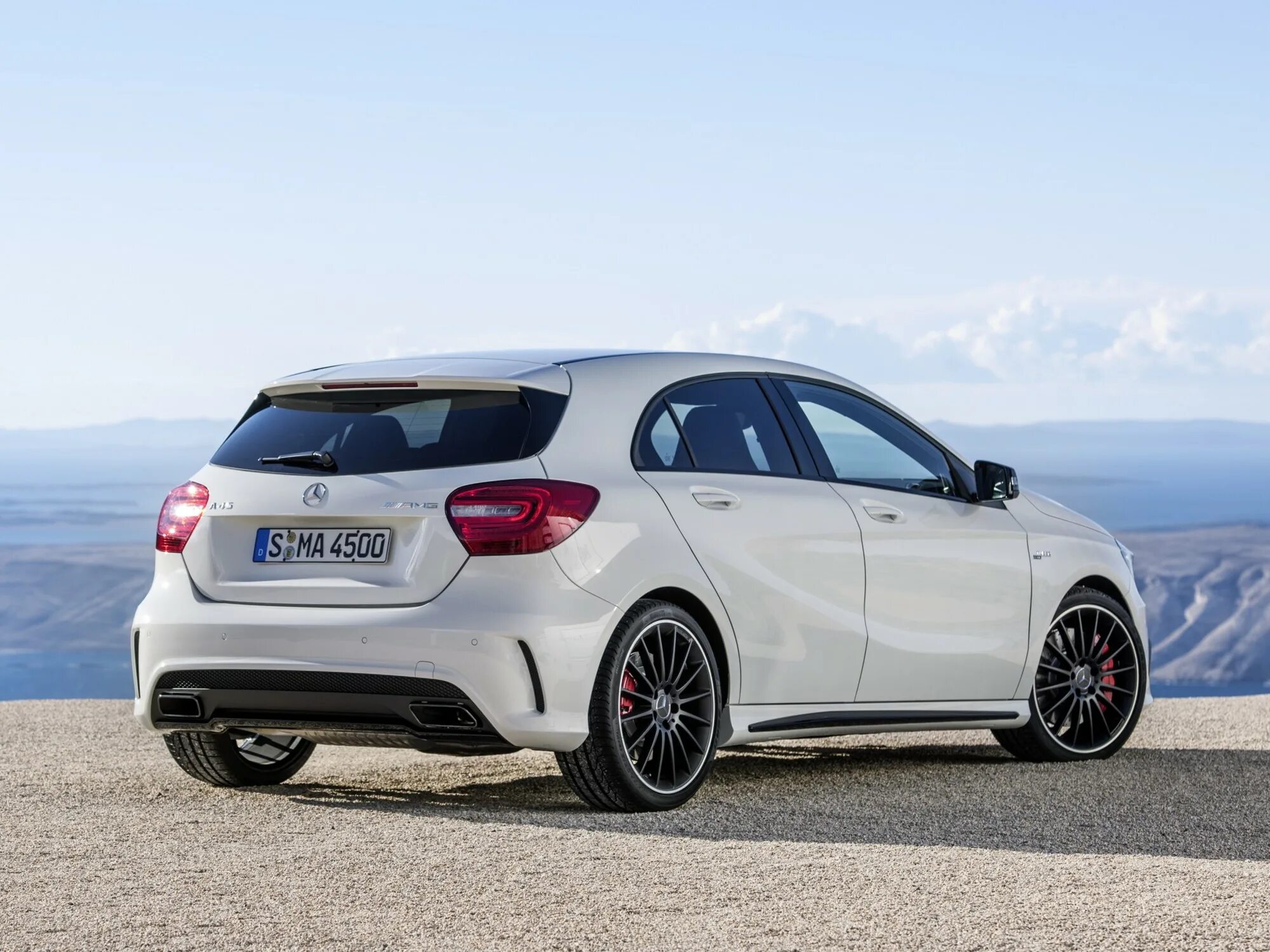 Mercedes a class amg. Mercedes a45 amg 2014. Mercedes benz a 45 amg 2021. Mercedes benz w176. Mercedes a45 class amg.