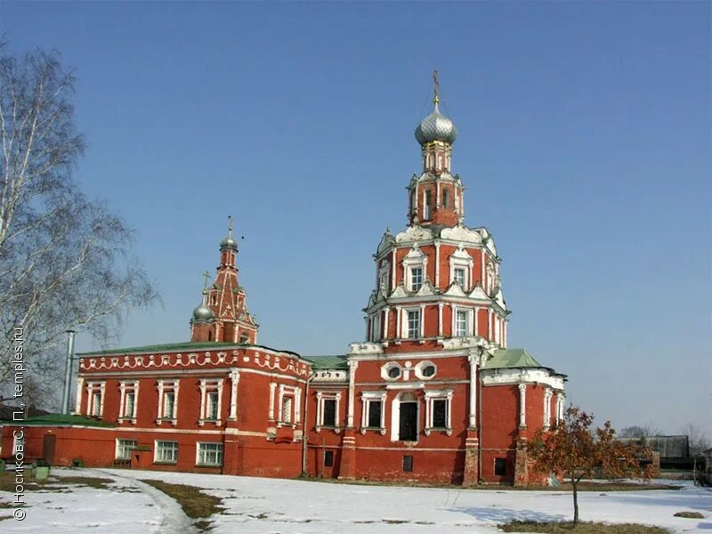 Усадьба софрино. Храм в Софрино Московской области. Софрино Смоленская Церковь. Усадьба Софрино Пушкино. Храм в Софрино Пушкинского района.