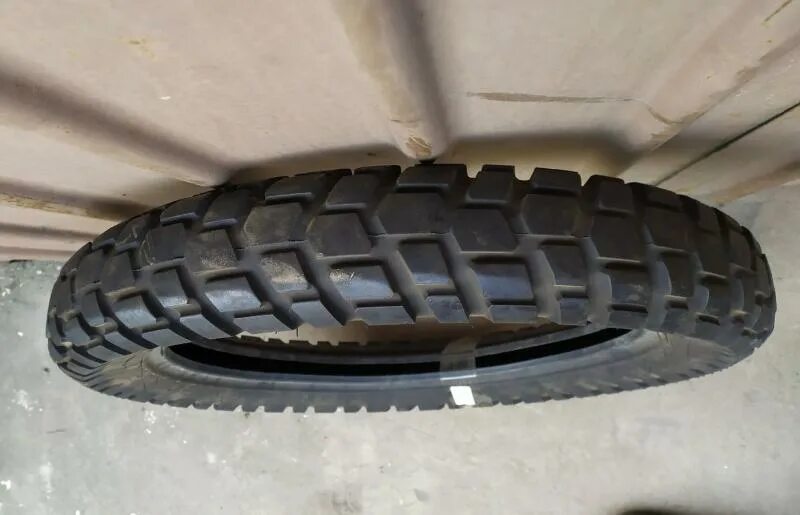 Dunlop k560 110/90 18. Dunlop k560. Митас 130 70 17. Покрышка 130/70 17 Dobel Road 210.