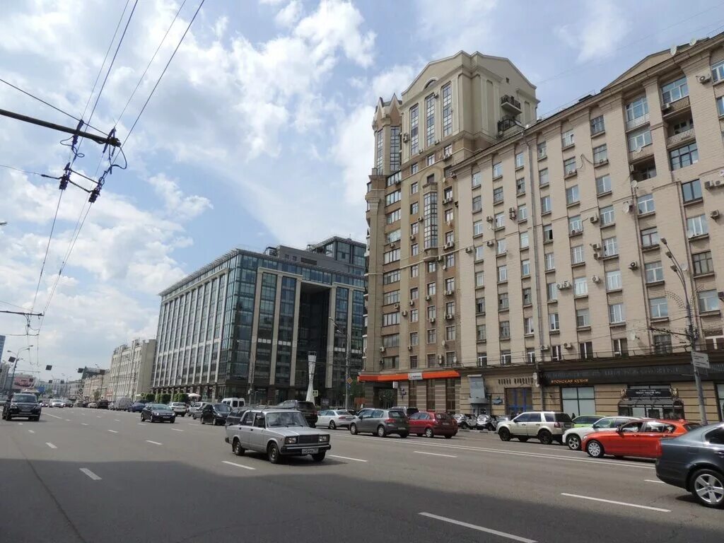 ул валовая. 8/18,. москва, ул. москва, ул. 4 павелецкая.