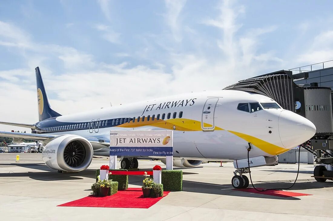 Авиакомпания jet. 737-800 боинг vt -sij. Индийский пассажирский самолет. Джет эйрвейз. Авиакомпания джет.