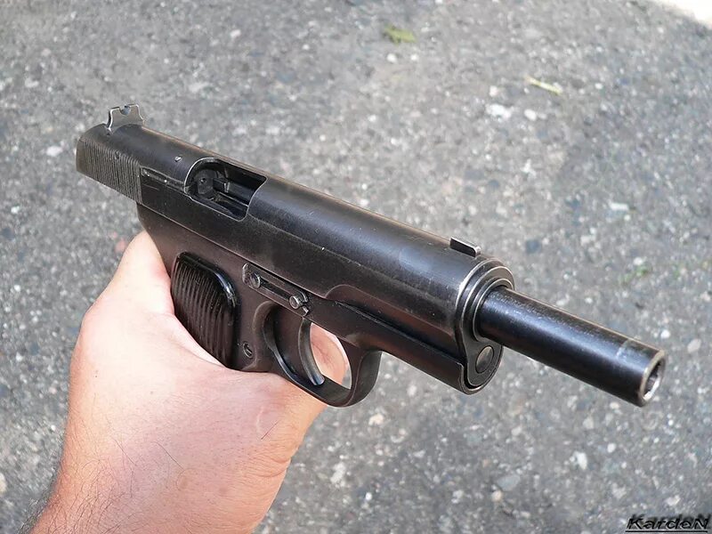 пистолет тульский токарев ттх. тт со взведённым курком. ттх пистолета тт 9 мм. тт-33 пистолет боевой. 62 боевой.