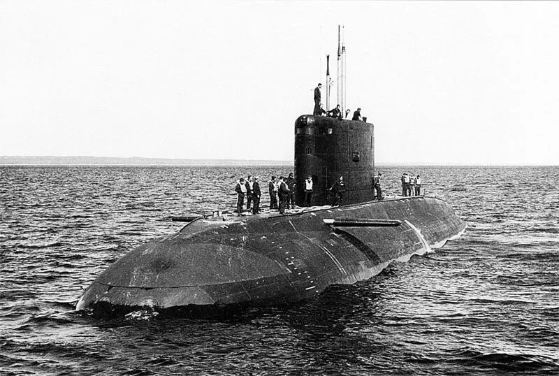 Кл пл. Подводная лодка 865 Пиранья. Подводные лодки проекта 865 «Пиранья». Подлодка Пиранья проект 865. ДЭПЛ Пиранья.