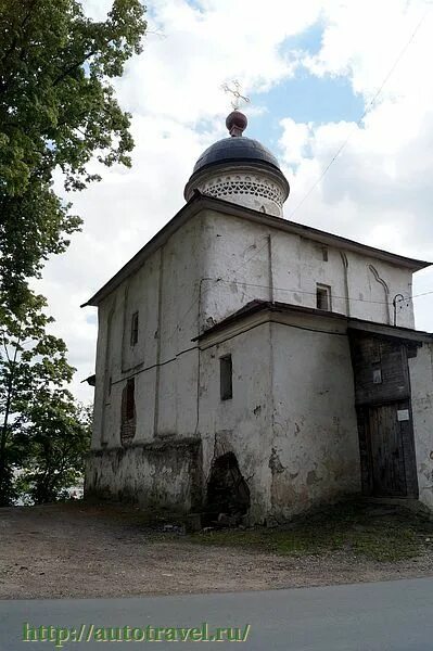 Храм климента псков. Церковь климента папы римского псков. климентская.