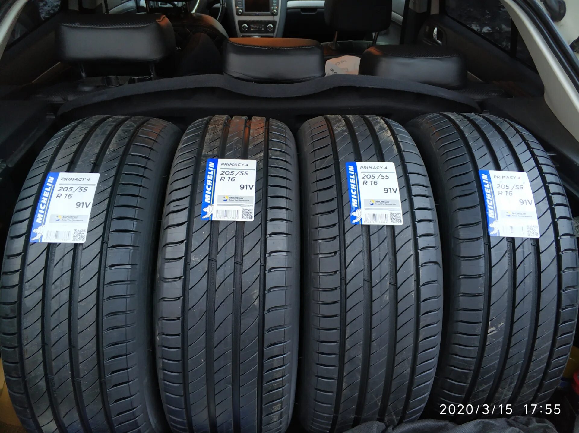 Купить шины мишлен 4. Michelin Primacy 4 205/55 r16 91v. 205/55/16 Michelin Primacy 4. Primacy 4 205/55 r16. Мишлен Primacy 4 205/55 r16.