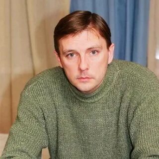 Нилов актер улицы разбитых