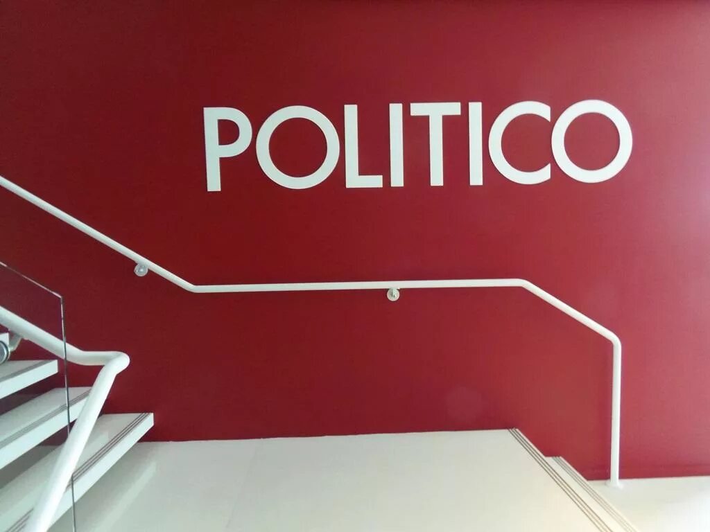 Politico лого. Politico лого. El politico. El politico. Politico издание.
