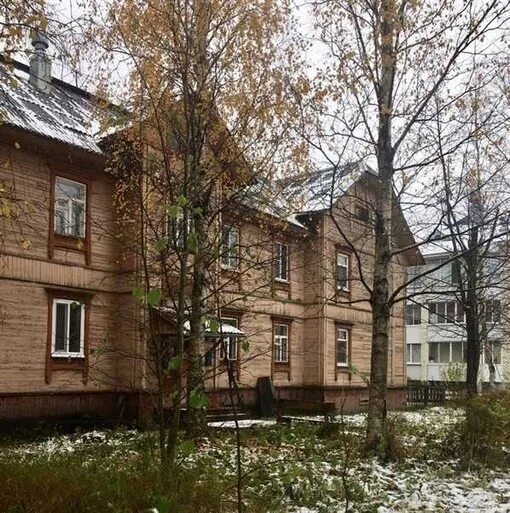 Архангельск центр деревяшки. Архангельская дом 8. Архангельск дом. Белый дом архангельск. Г сокол вологодская область улица архангельская.