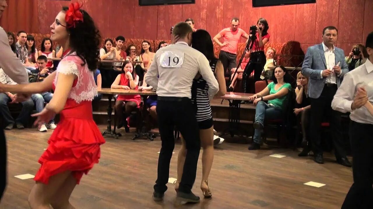 Валерия бачата. Бачато видео. Бачато видео. Конкурс по бачате. Бачата танец фото.