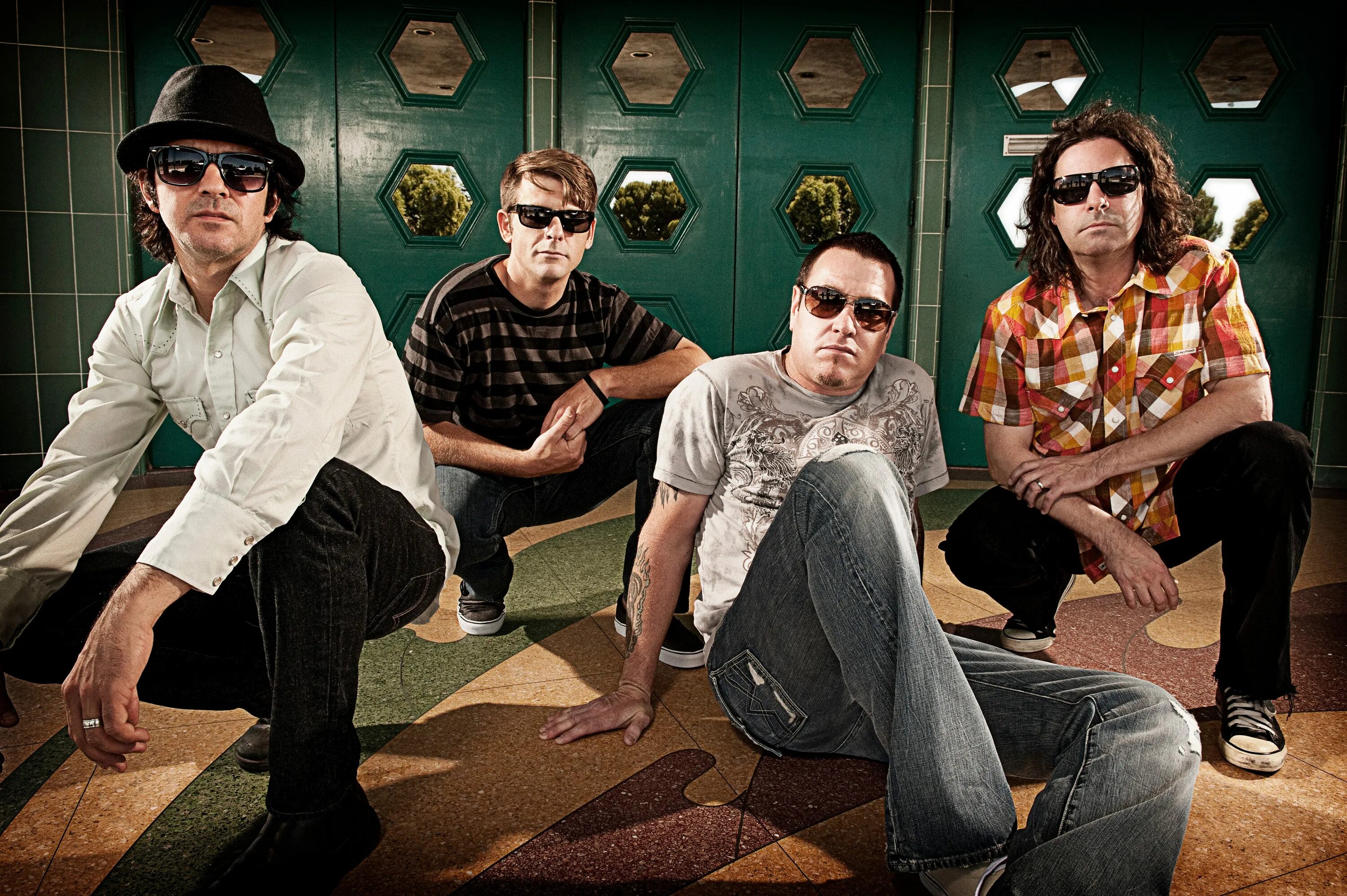 Don t stop coming. Smash mouth 0,6. And they don't stop coming. Don't stop клипарт. And they don't stop coming.