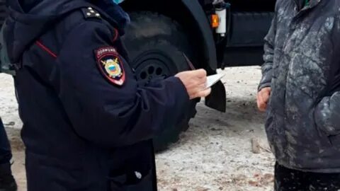 Полицейские похитили