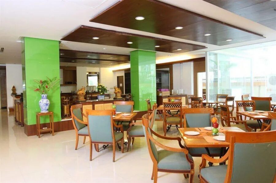 Royal view place. Royal view hotel 3*. royal view place 3*. royal view hotel.