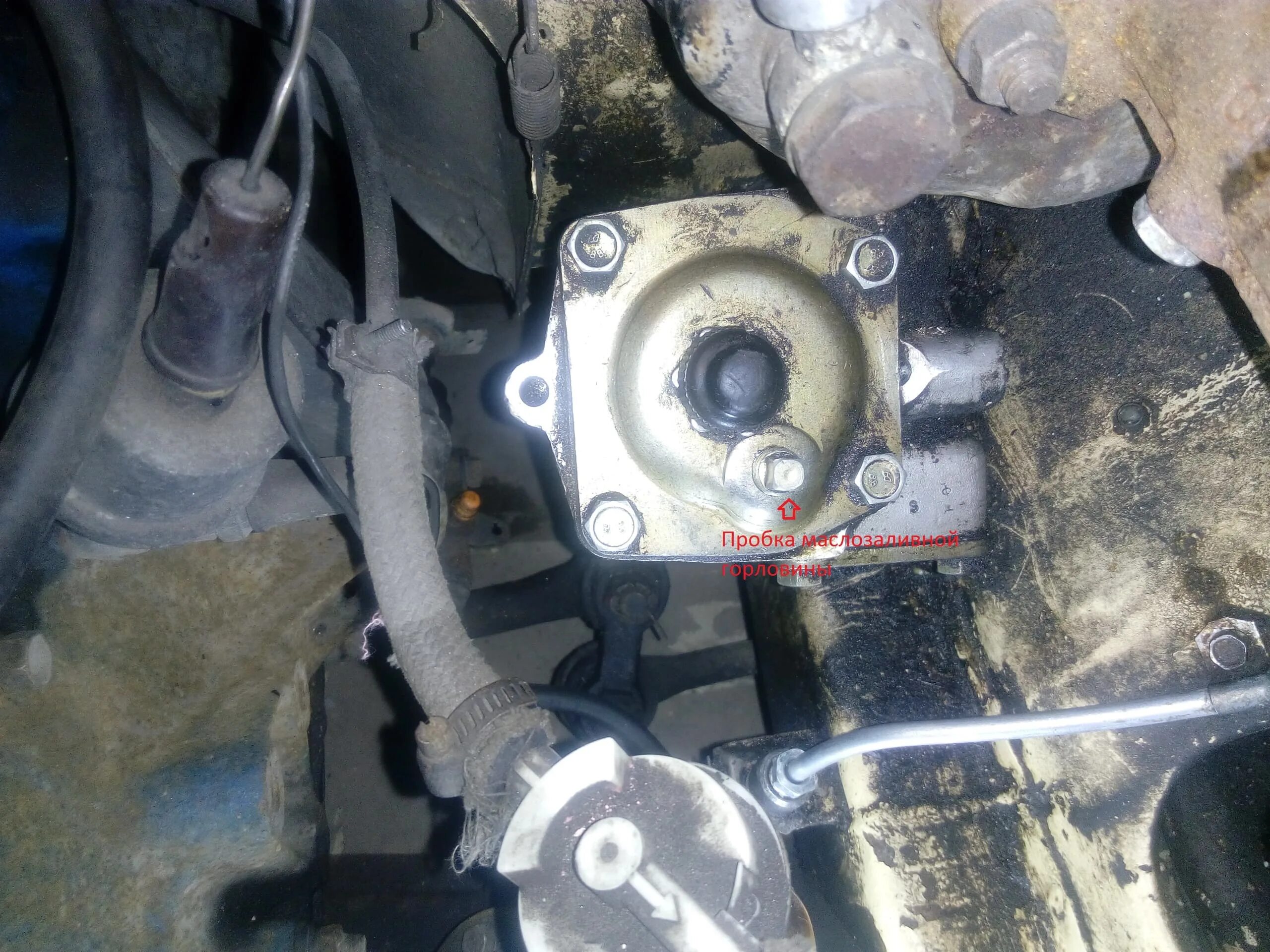Как заменить масло на классике Смена фильтра Renault Duster (1G), 1,6 л, 2013 года своими руками DRIVE2