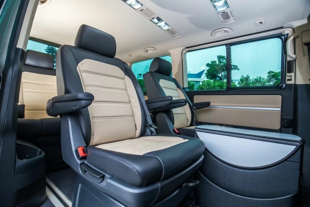 Volkswagen multivan 2021 салон. Фольксваген транспортер т6 салон. Мультивен т6 салон. 1 салон. Volkswagen multivan t6 салон.
