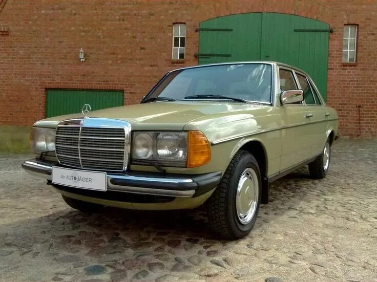 Мерседес бенц 123. Mercedes-benz w123 300d. Мерседес бенц 123. Мерседес 123 желтый. Mercedes-benz w123.