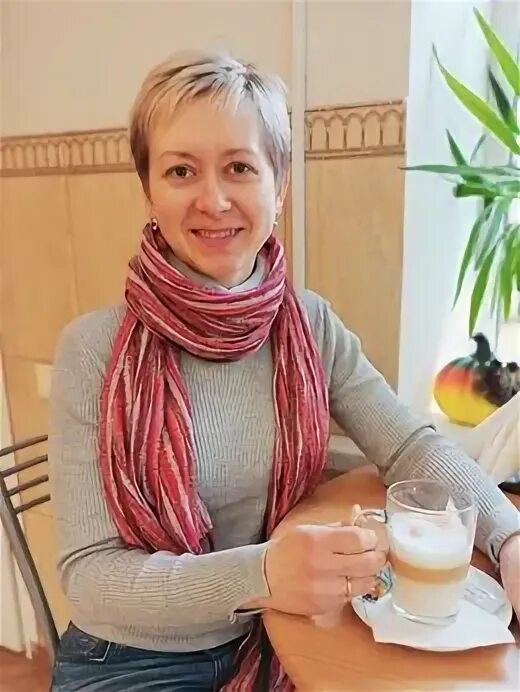 Бухгалтер в розовом. Бухгалтер удаленно санкт петербурге. Бухгалтер в розовом. Главный бухгалтер. Анна замятина самара.