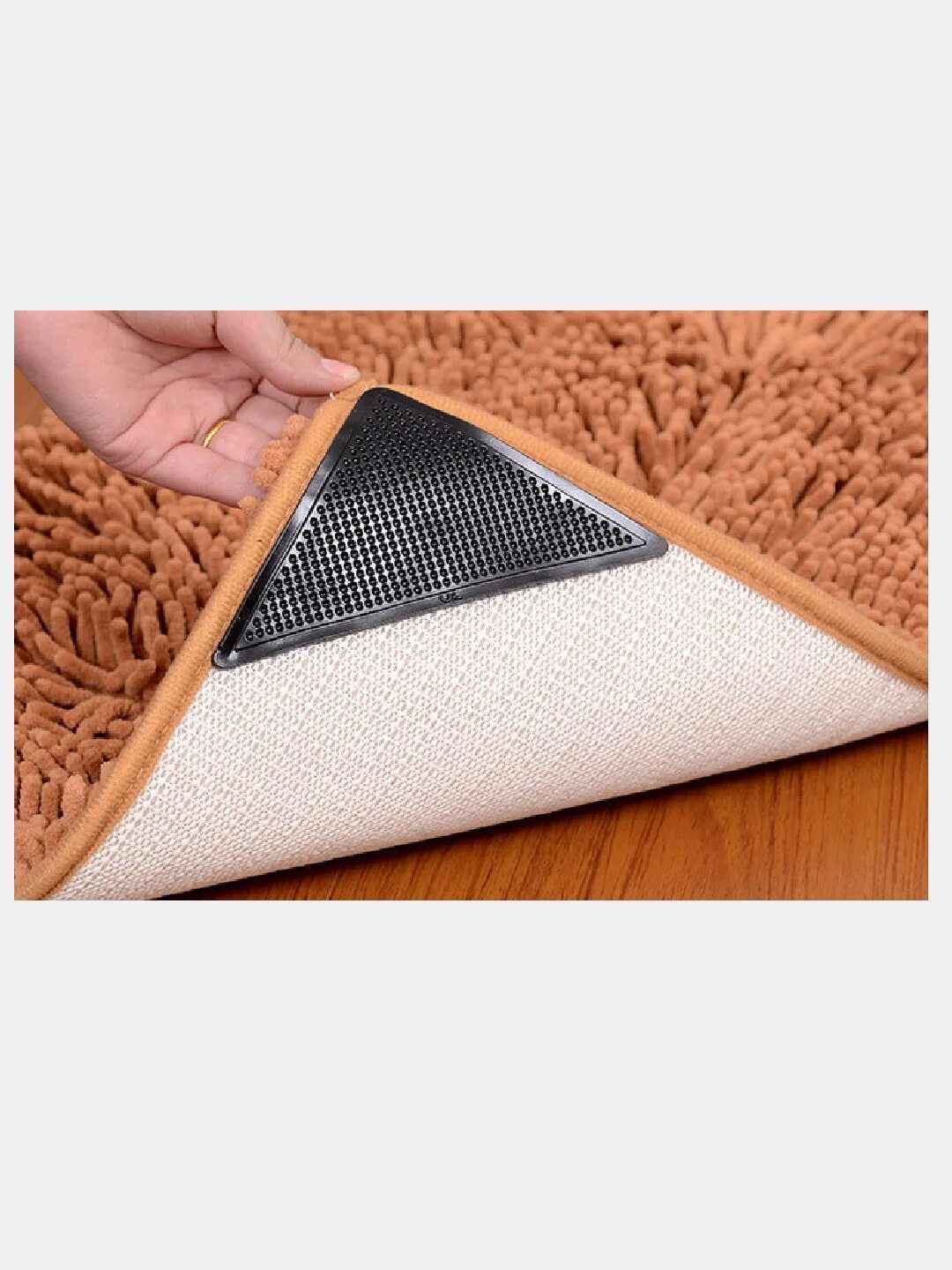 Держатель для ковра на стену. Крепеж для ковра. Как закрепить ковер. Крепление ковролина на лестнице. Подкладка для ковра.