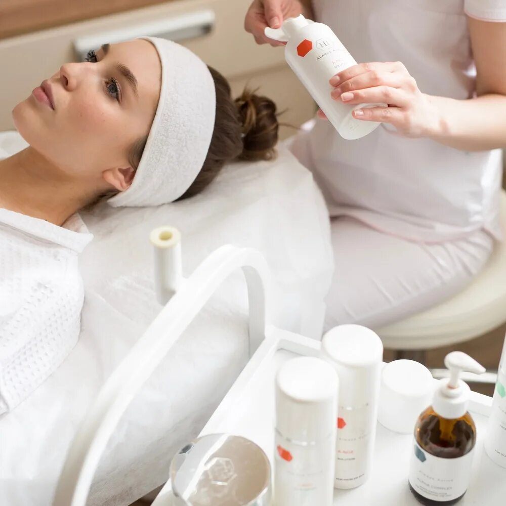 Спа процедуры для лица. Эстетическая косметология. Косметолог. Лицо косметология. Лицо косметология.