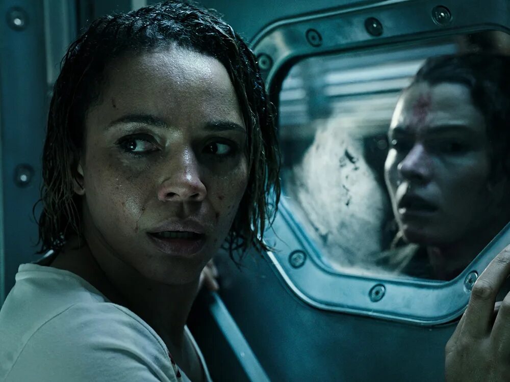 Фильм аннигиляция 2017. Кэтрин уотерстон чужой завет. Фантастический триллер года. Видоизменённый углерод сериал. Чужой завет фильм 2017 чужой.