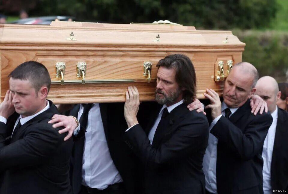 Джима Керри Кэтрионы Уайт. Похороны. Джим Керри на похоронах. Джимм Керри на похоронах. Джим Керри похороны возлюбленной.