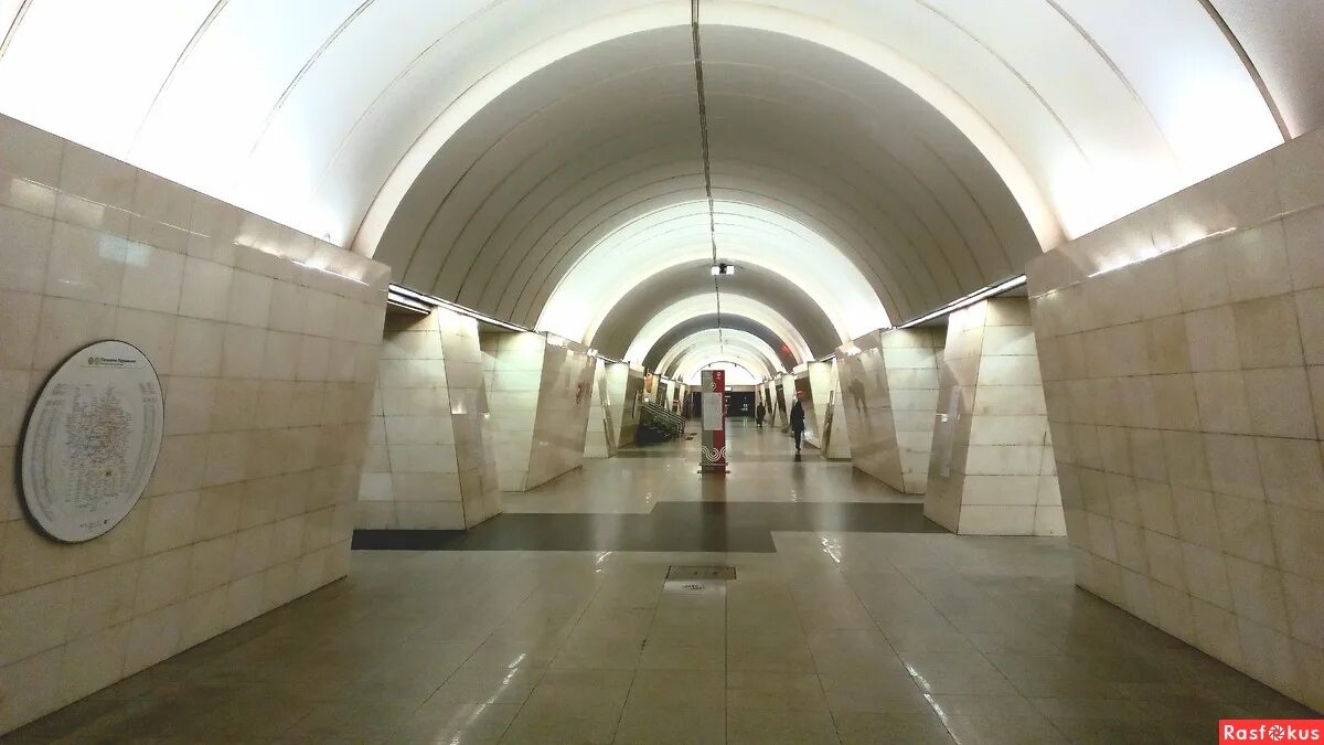 Станция метро петровско-разумовская люблинско-дмитровской линии. Петровско разумовская дмитровская. Петровско-разумовская люблинско-дмитровской линии. Петро разумовская метро снаружи. Петровско разумовская дмитровская.