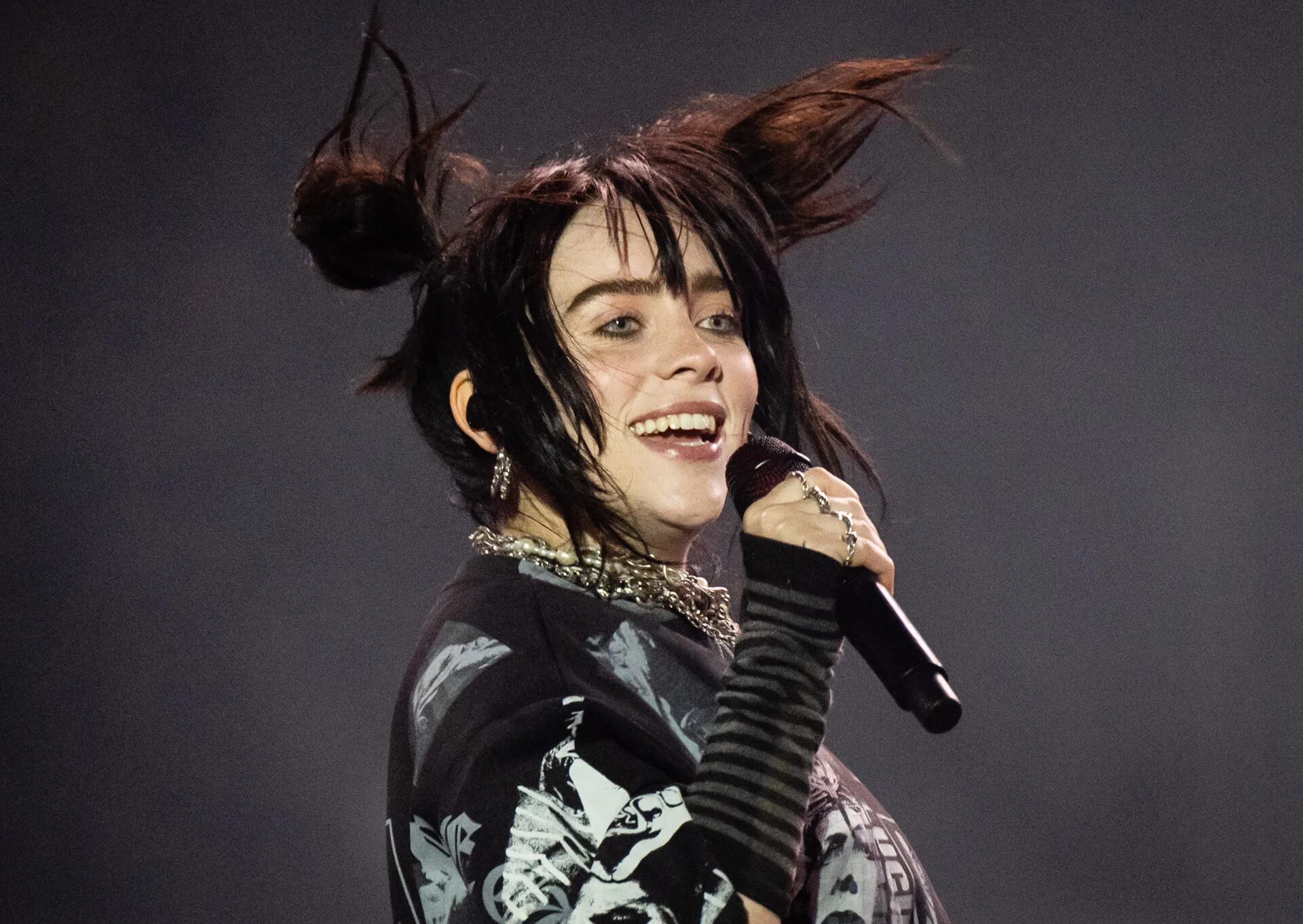 Билли айлиш. Billy ailesh. Билли айлиш с синими волосами. Билли айлиш. Billie eilish 2017.