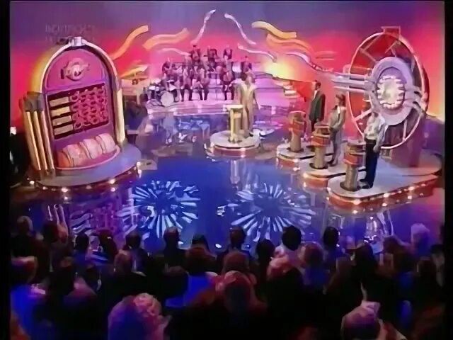 Валдис пельш угадай мелодию 1998. Угадай мелодию 14 января 2024. Ведущий шоу на первом. Угадай мелодию 20 лет спустя. Валдис пельш угадай мелодию.