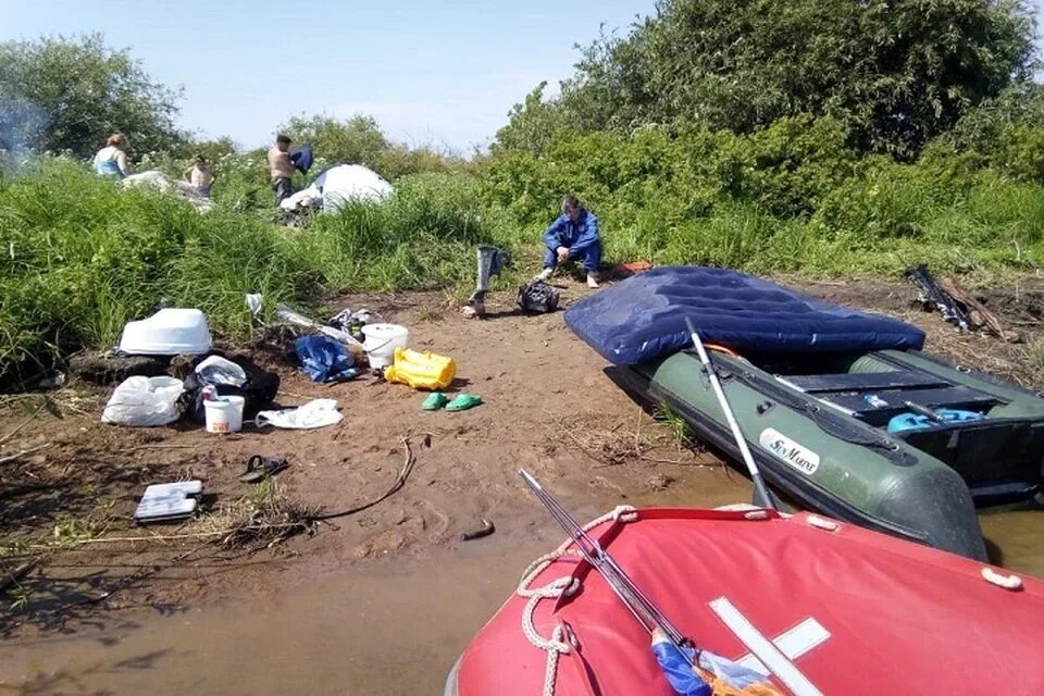 Мамадыш берсут лагерь. Река кама шторм. Река кама в менделеевске. Кама буксир баржа. Новости на каме.