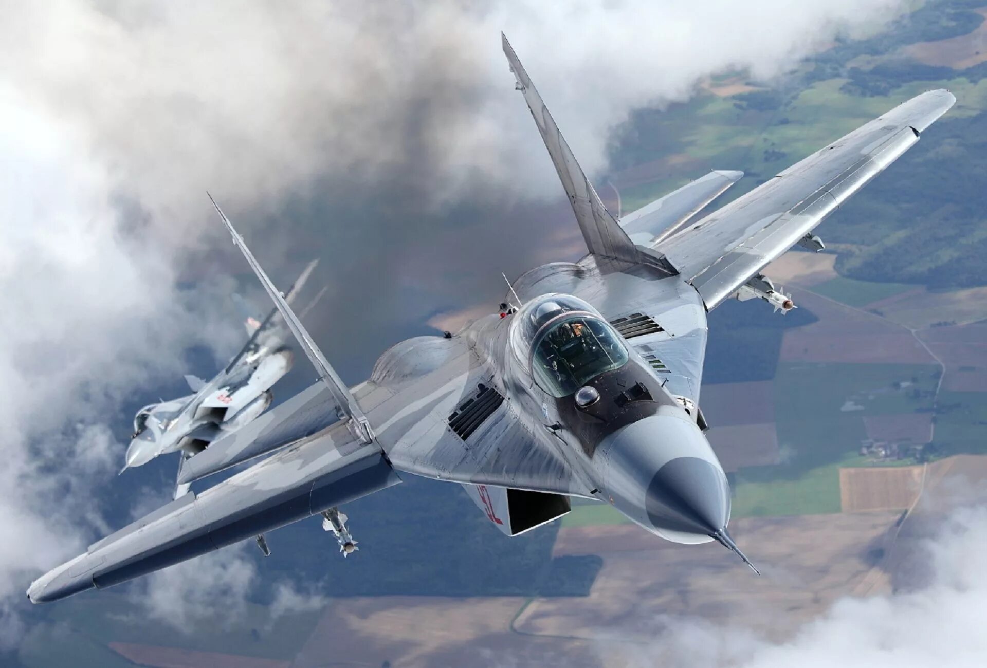 Mig 25. Самолет истребитель ввс россии миг 29. Самолёт истребитель миг 29. Самолёт истребитель миг 25. Военный самолет миг 35.