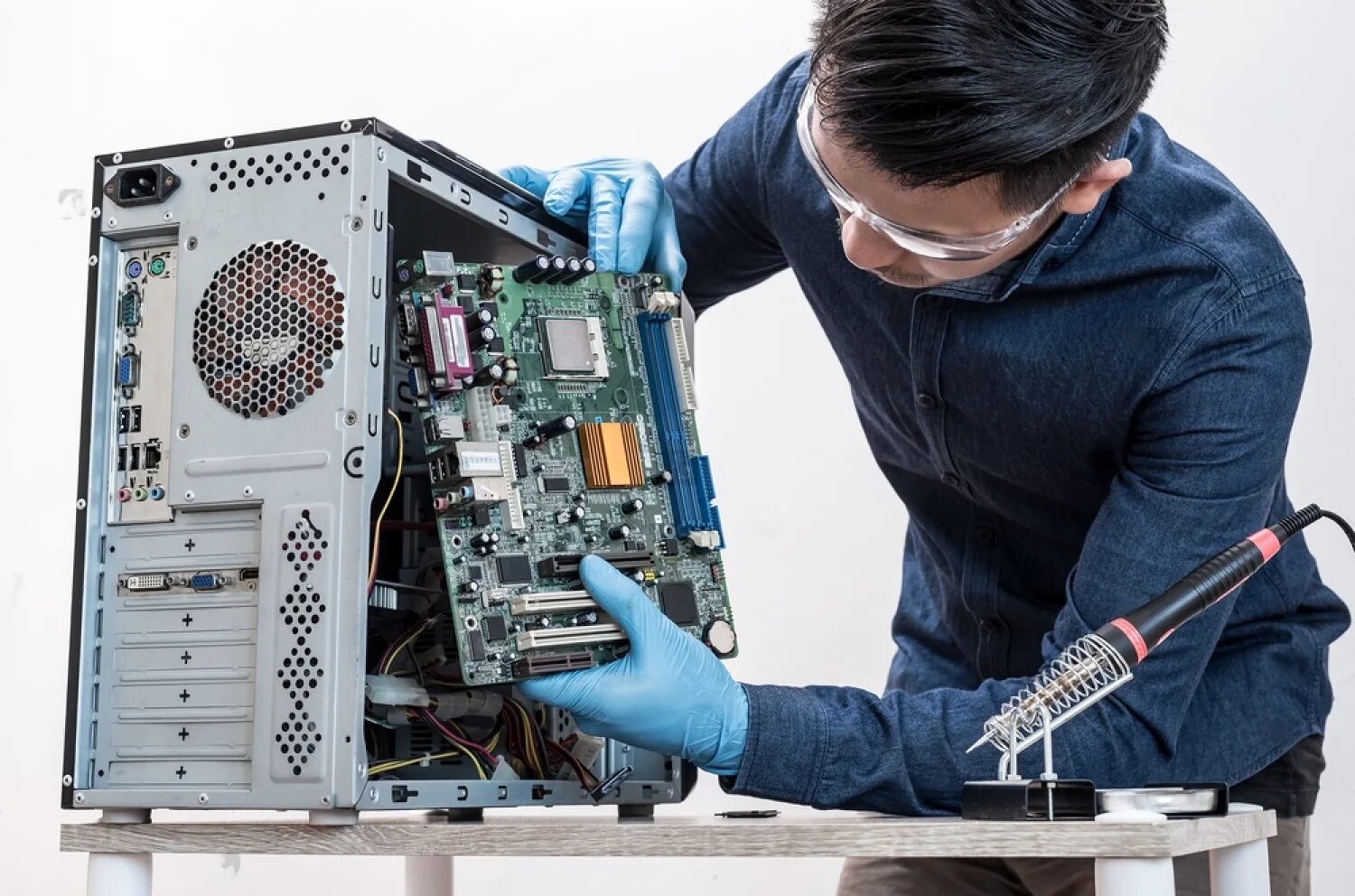 The computer being repaired