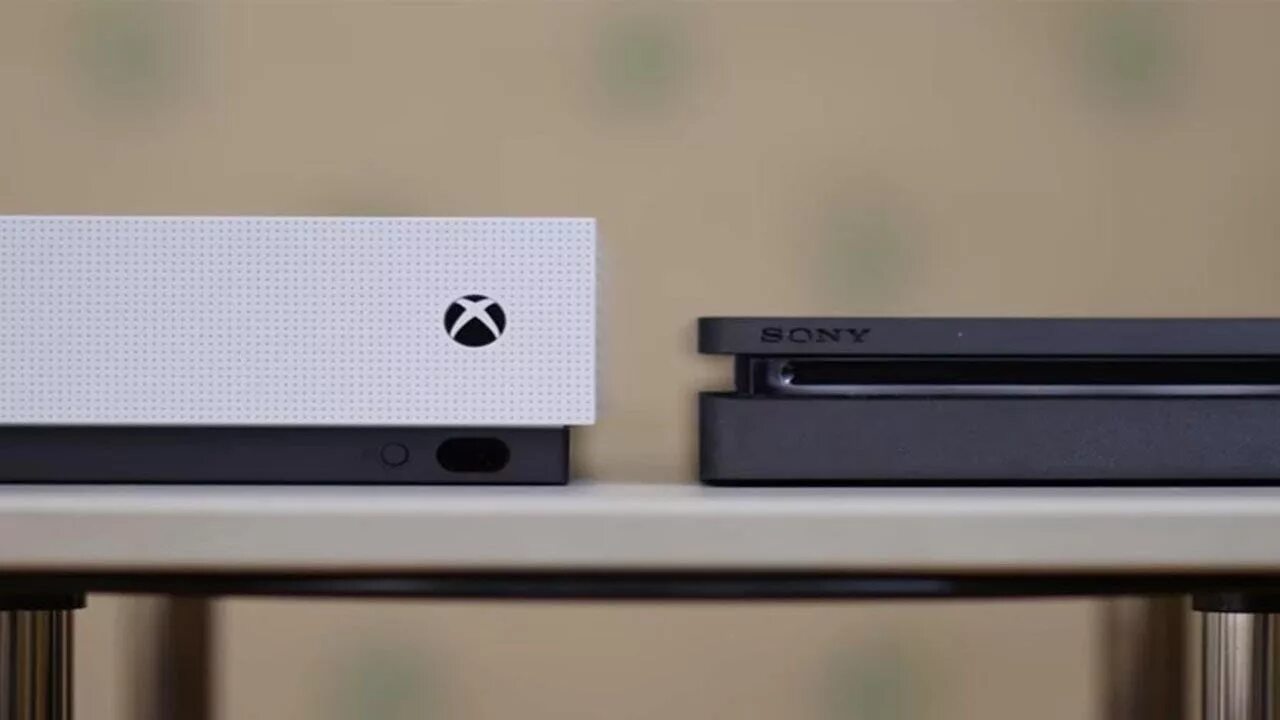 Xbox s vs playstation 4 pro. Xbox one 1. Xbox one s и ps4 slim. Икс бокс и пс-4. Xbox elite controller 2.