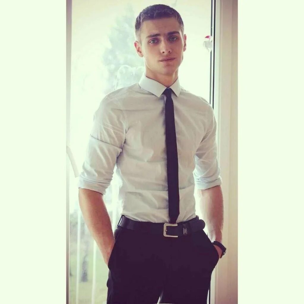 23 лет 26 лет 30 лет