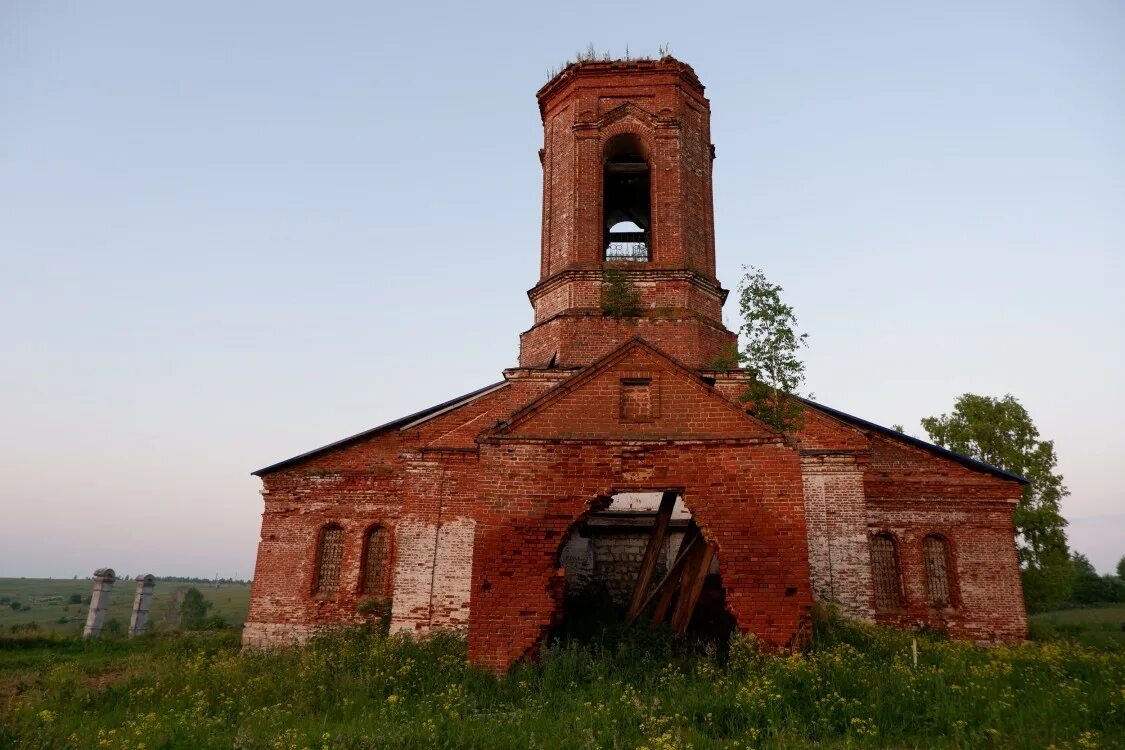 Погода на неделю в октябрьском пермского. Село Алтынное Пермский край. Октябрьский район Пермского края. Село Алтынное Октябрьский район Пермский край. Октябрьский (Октябрьский район, Пермский край).