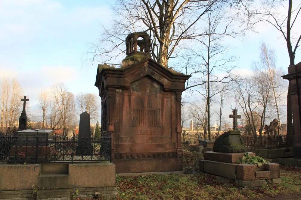 кладбище лавры. лазаревское кладбище александро-невской лавры. александро-невская лавра некрополь. александро-невская лавра санкт-петербург некрополь. александро невская лавра санкт-петербург кладбище.