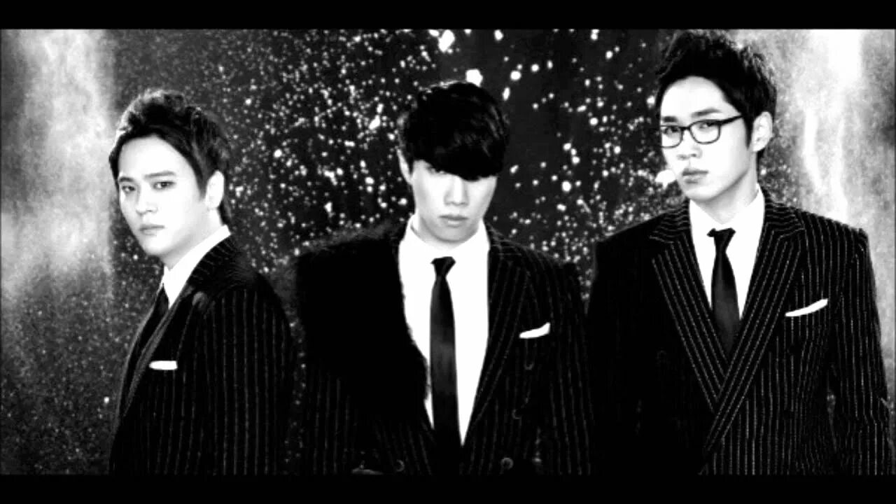 Буква м. Стилизованная буква м. Логотип micon. Английская буква m. These those правило.