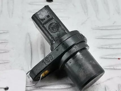 Датчик распредвала шкода фабия 1.4