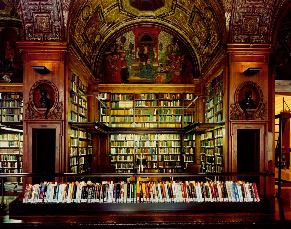 библиотека где том