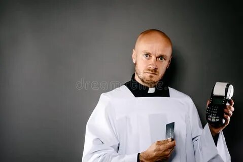 Белый священник