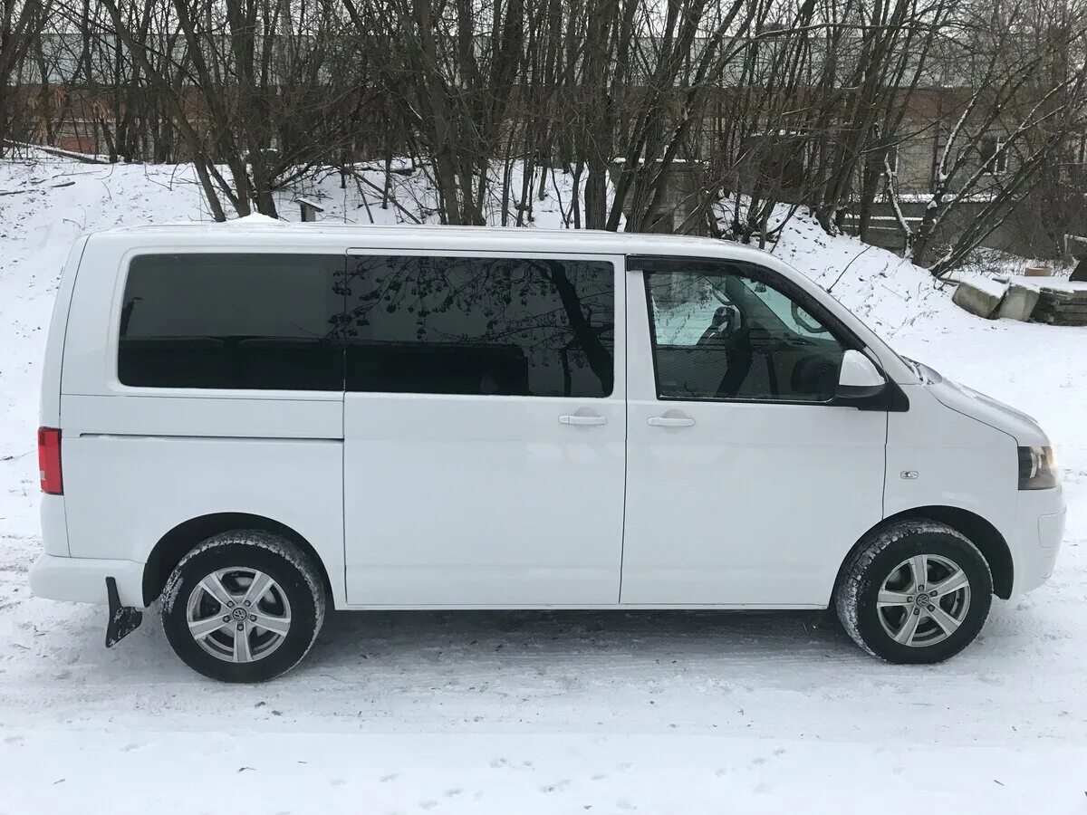 Фольксваген каравелла 2013 года. Цоколь фольксваген каравелла 2013 год. Volkswagen caravelle 2013. Volkswagen caravelle 2013. Vw caravelle 2022.