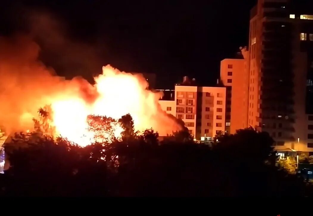 Поджоги нижний новгород. Дк орджоникидзе нижний новгород пожар. 2020г. Пожар в нижнем новгороде сейчас в сормовском районе. Поджоги нижний новгород.