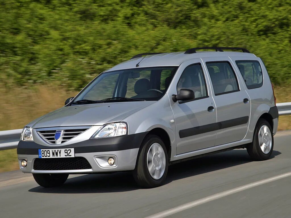 Лада ларгус 7 мест. Дача 7 мест. Dacia lodgy 2013 универсал. Дача 7 мест. Машина dacia lodgy.