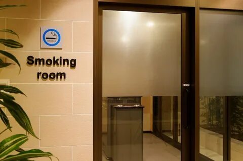 Smoking room
