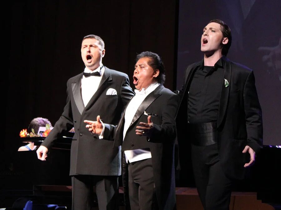 7 теноров. 7 теноров. 7 теноров. валерий одоленко тенор. три тенора пласидо доминго хосе каррерас лучано паваротти.