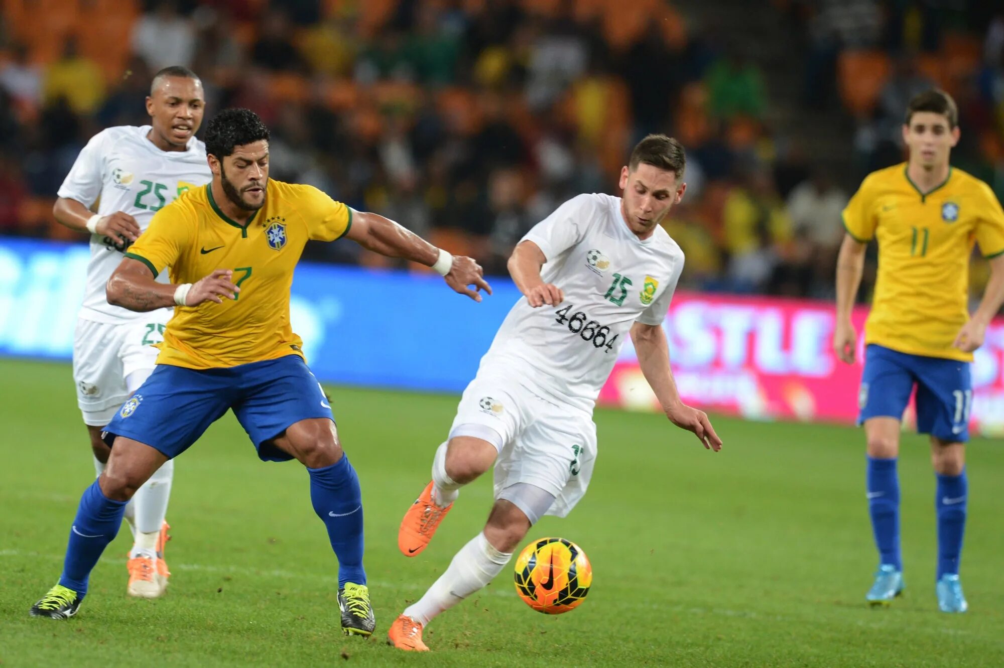 Аргентина голландия драка 2022. Юар футбол. Юар бразилии. Бразилия юар. Бразилия и юар кто более развит.