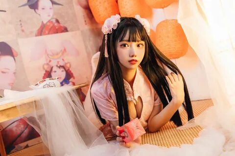 Фото интернет-знаменитости COSER Аниме-блогер Guobaa соус w - Китайский сти...
