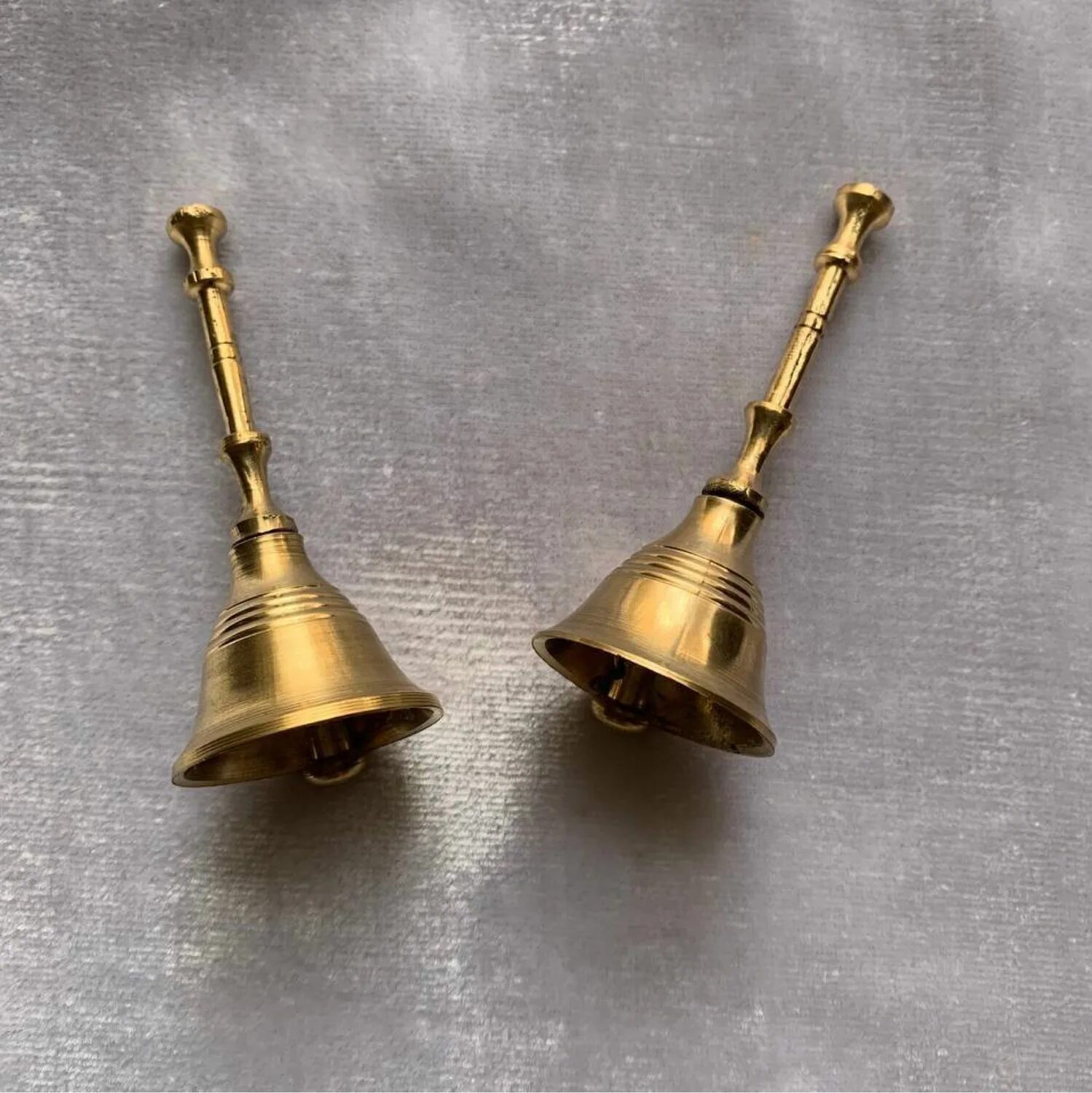 Церковный,сигнальный-вызывной колокольчику. Мингунский колокол. Медленный режим в телеграмме. Антикварный дверной колокольчик. Колокол телеграм.