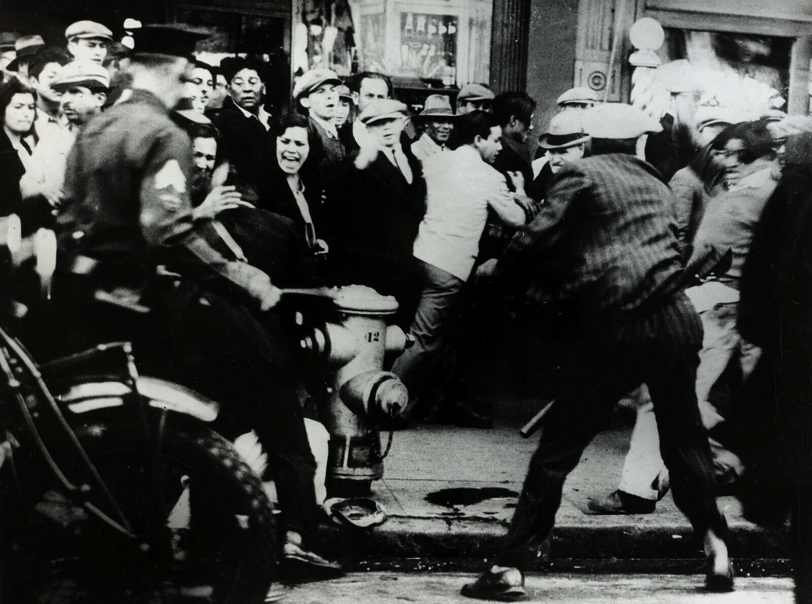 Америка 1932. Поход безработных на вашингтон 1932. Поход на вашингтон 1932. Марш на вашингтон 1932. Сша 1930 годы.