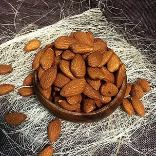 Жареный миндаль